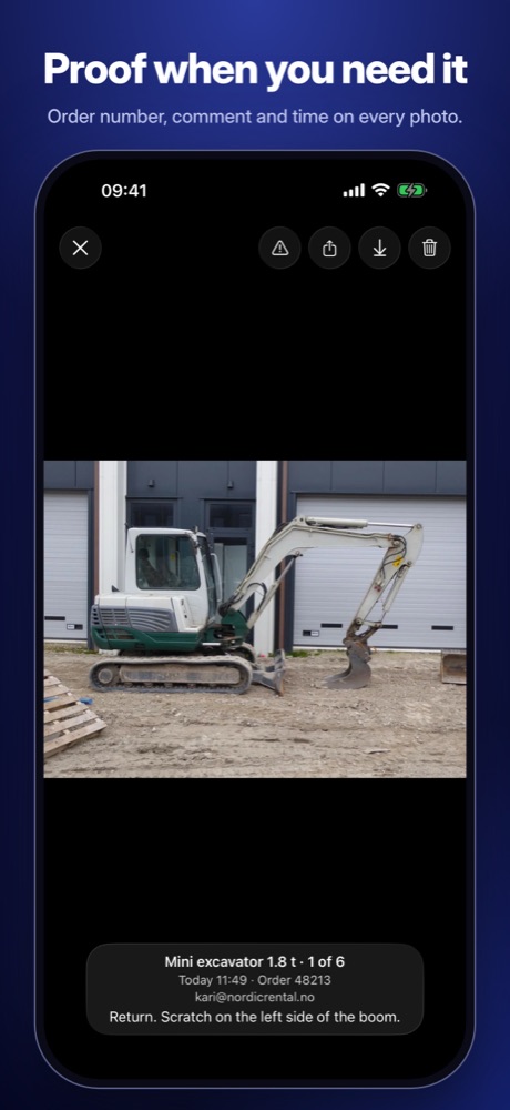 Full-screen photo with order number and comment